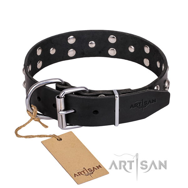 Strong leather dog collar with rust-proof elements