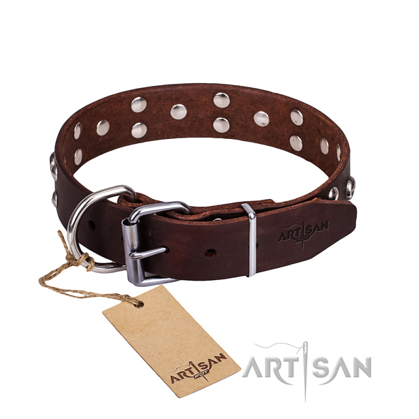 Leather dog collar with smooth edges for convenient daily wearing