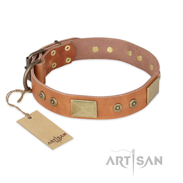 Easy to adjust natural genuine leather dog collar for basic training