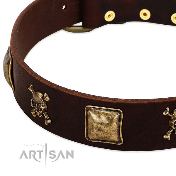 Best quality full grain natural leather dog collar with unique decorations