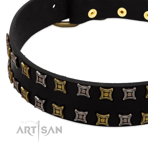 Soft to touch leather dog collar for your attractive canine