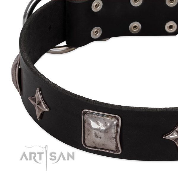 Extraordinary embellished genuine leather dog collar for easy wearing