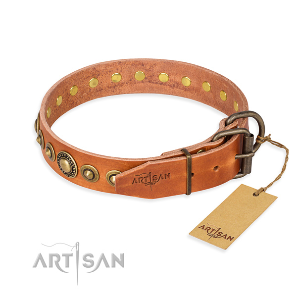 Top rate genuine leather dog collar handcrafted for basic training